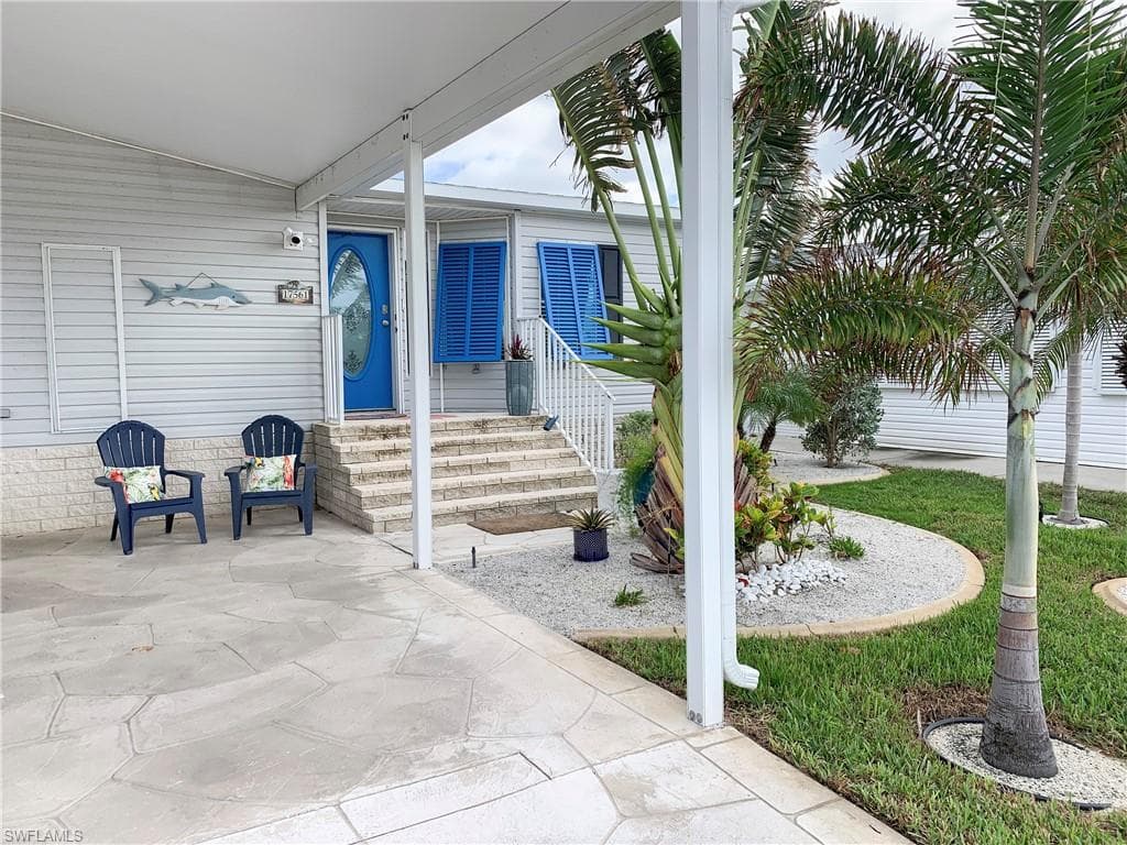 Entrance and landscaping