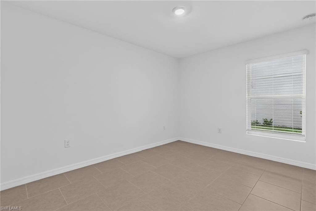 45055 Pipevine CIR photo 10 of 15