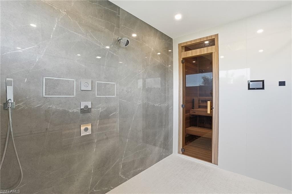 Master shower