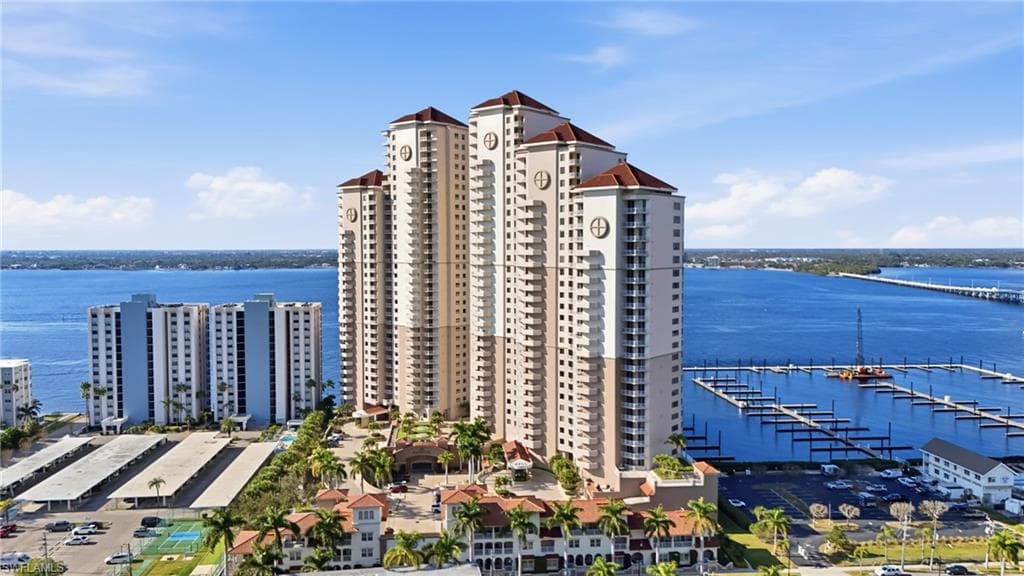 High Point Place on the Caloosahatchee River