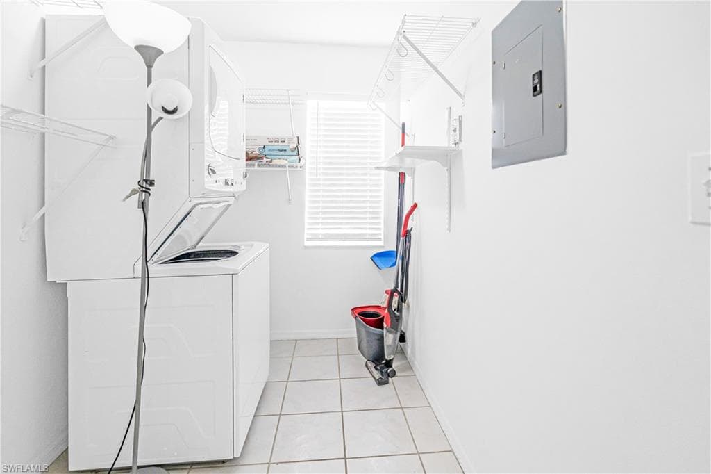 768 Landover CIR 201 photo 24 of 27
