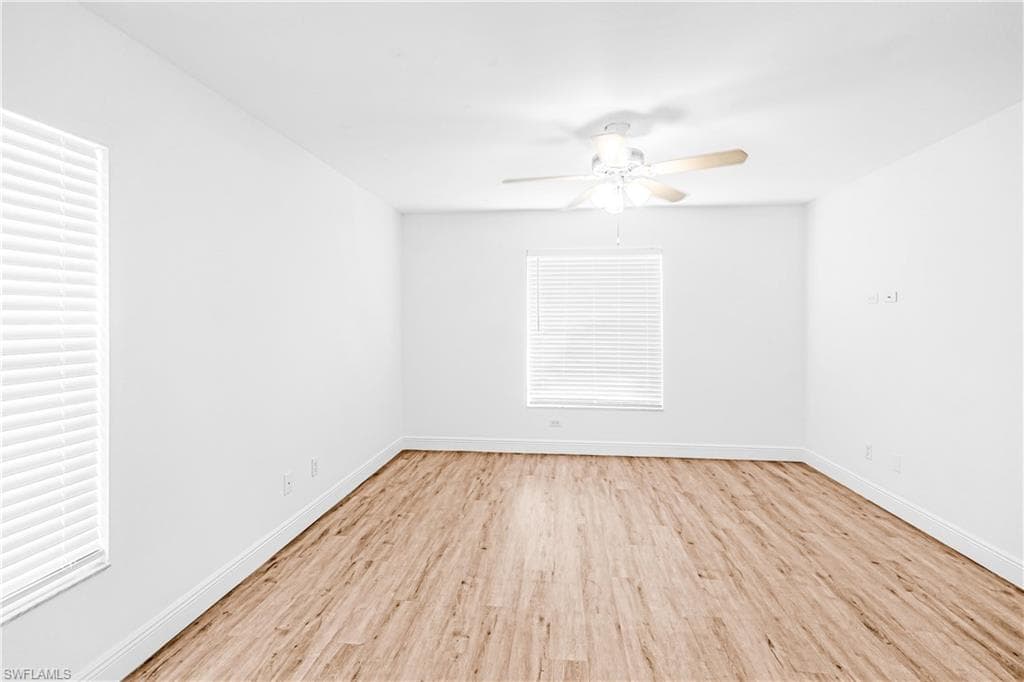 768 Landover CIR 201 photo 18 of 27