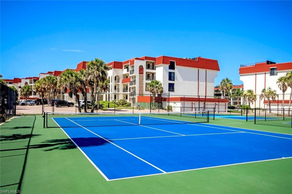 Tennis