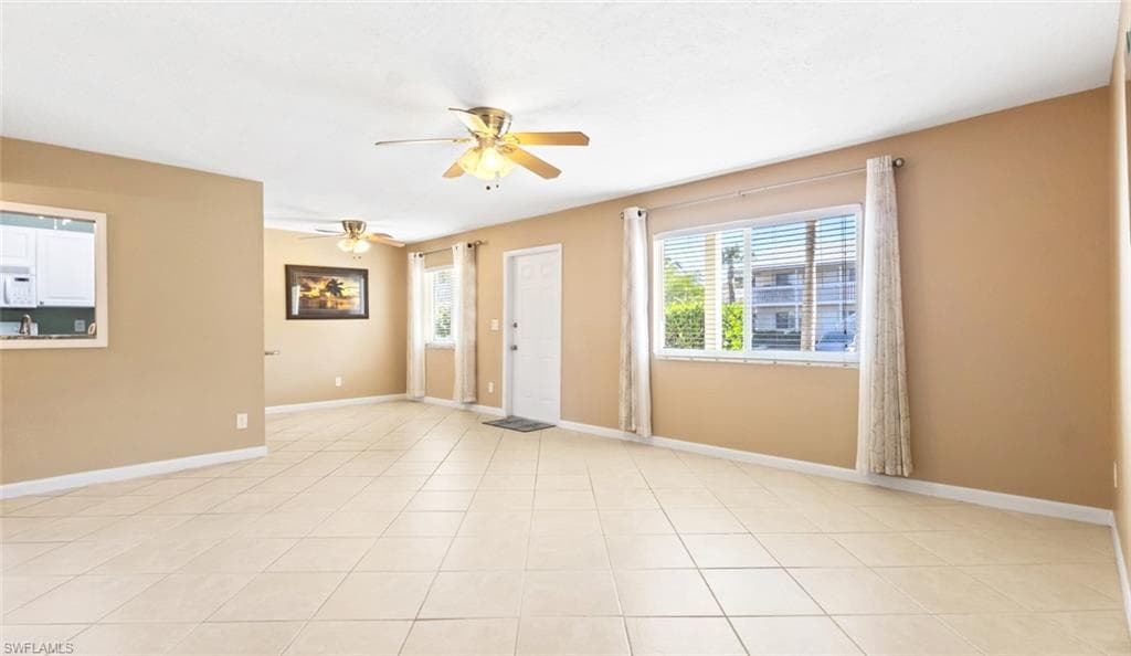 4629 Bayshore DR J3 photo 4 of 30