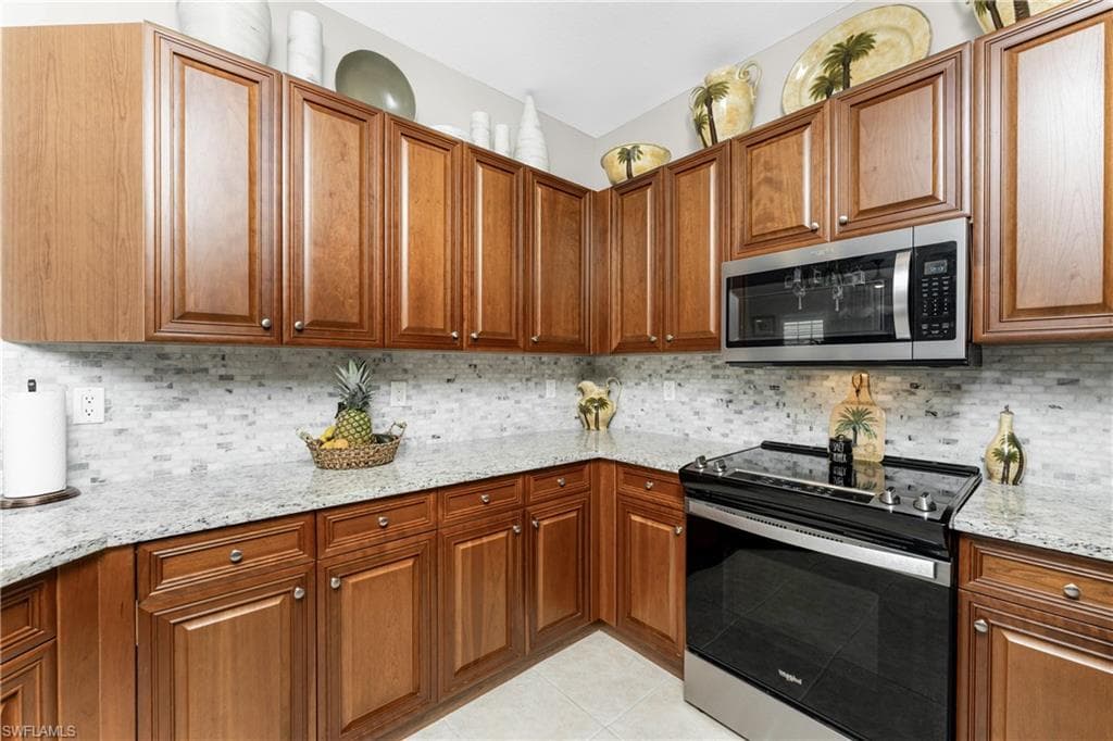 17094 Acapulco RD 321 photo 7 of 50