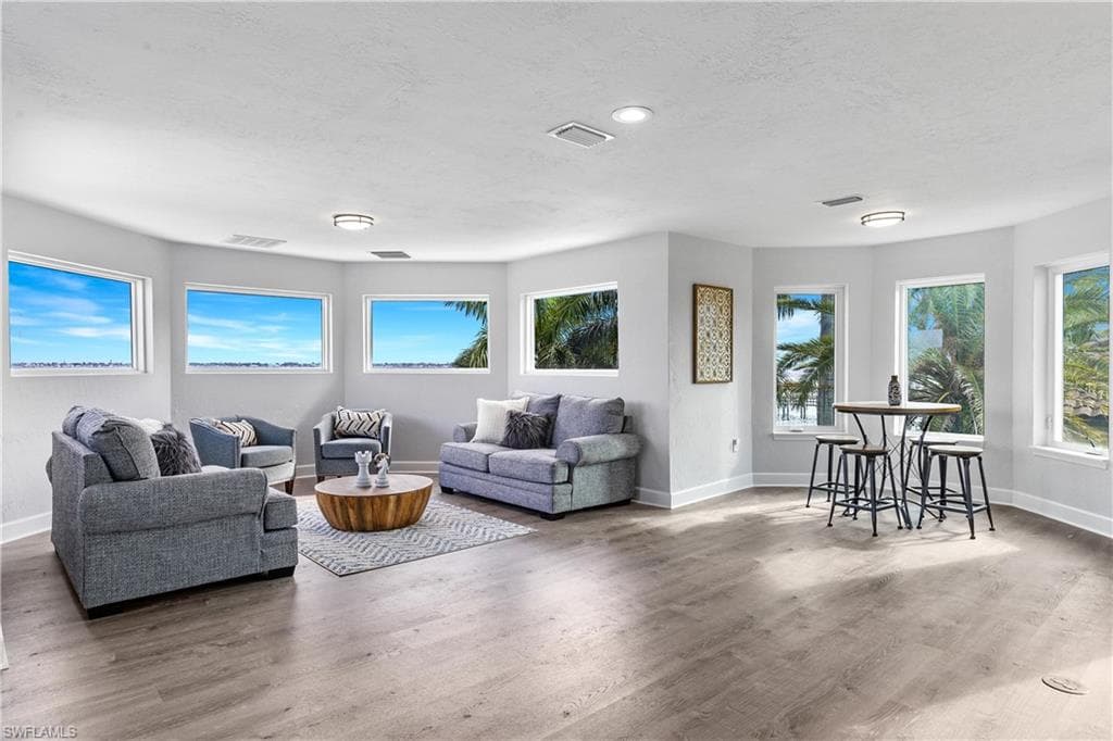 14988 Bonaire CIR photo 9 of 23