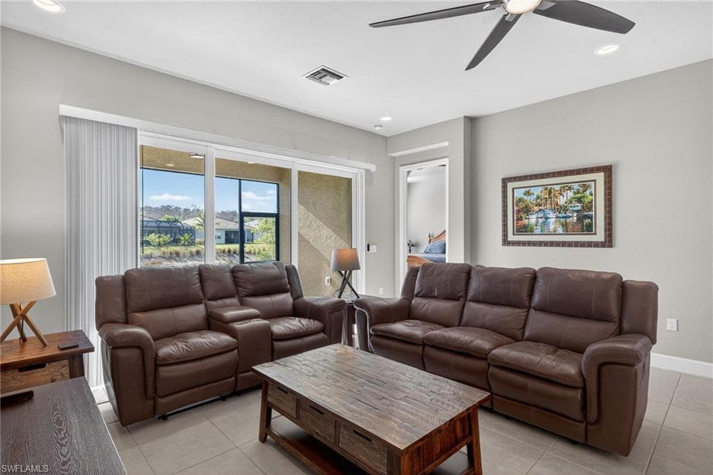 28532 Lobos CIR photo 12 of 47