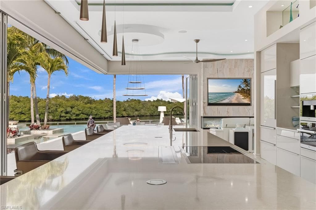 The pinnacle of indoor-outdoor living