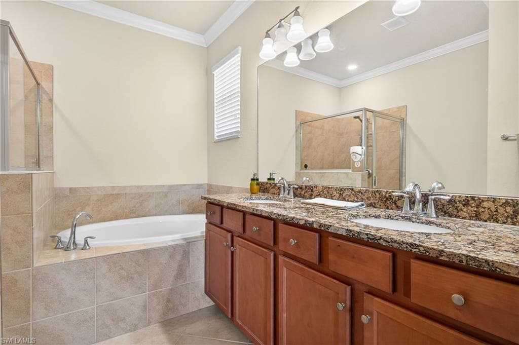 2548 Caslotti WAY photo 14 of 43