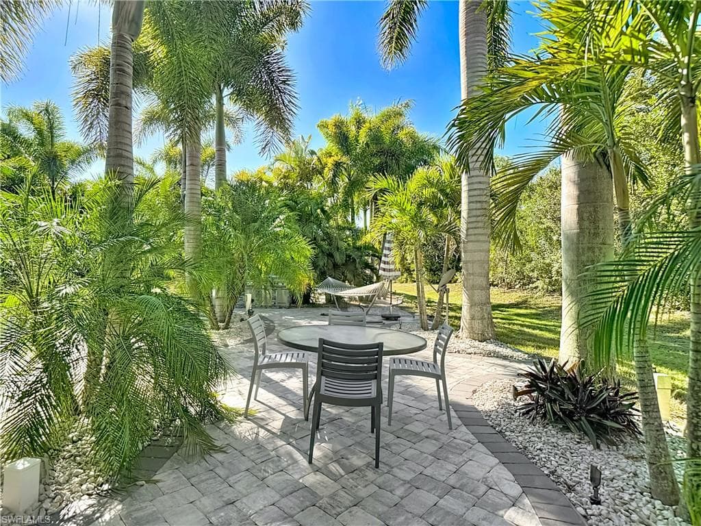 View of patio / terrace featuring outdoor dining space