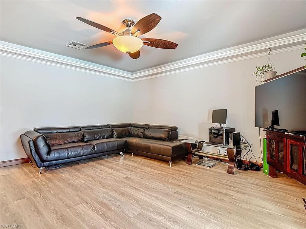 14991 Savannah DR photo 11 of 35