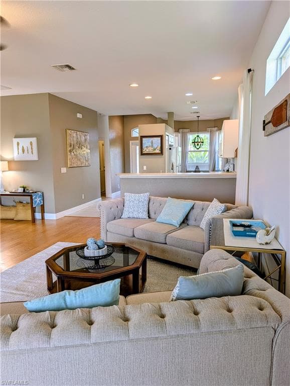 20856 Athenian LN photo 12 of 43