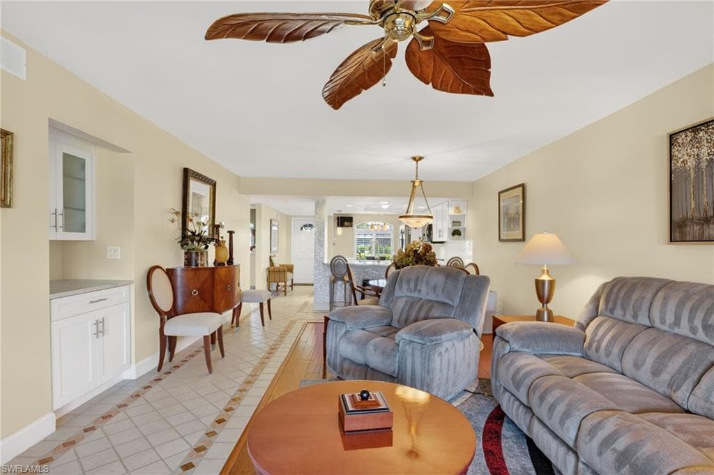 12191 Kelly Sands WAY 1504 photo 13 of 36