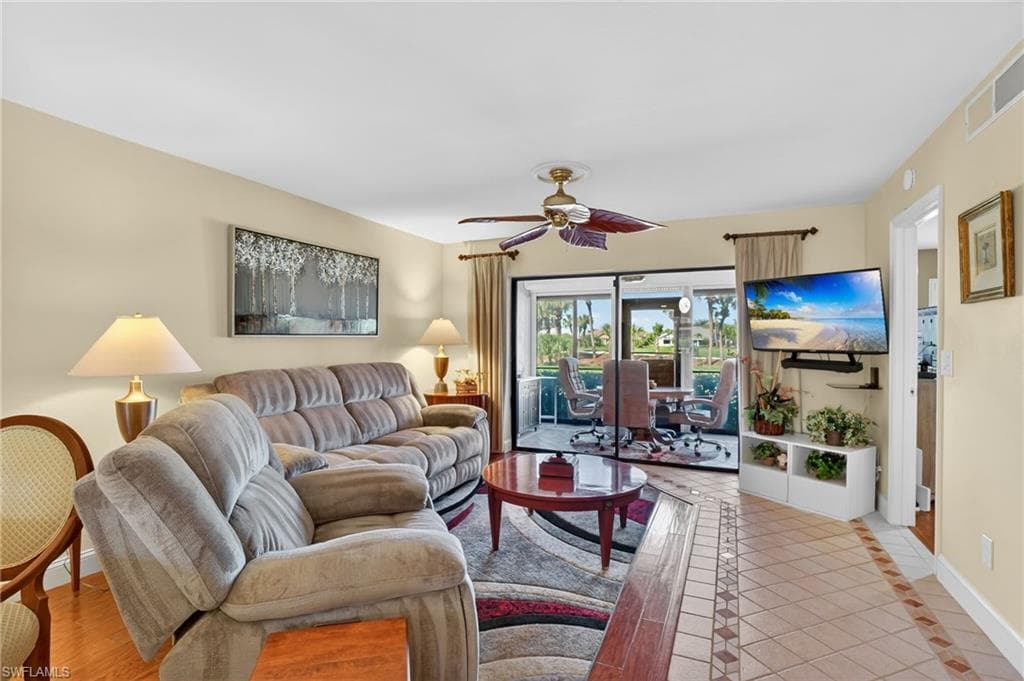 12191 Kelly Sands WAY 1504 photo 12 of 36