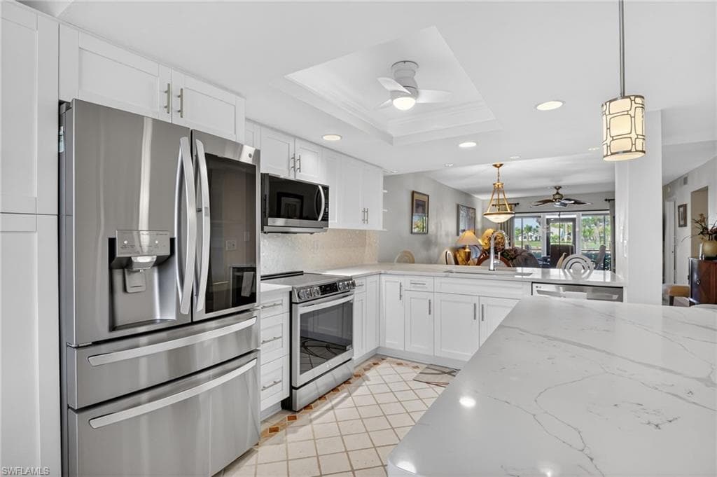 12191 Kelly Sands WAY 1504 photo 5 of 36