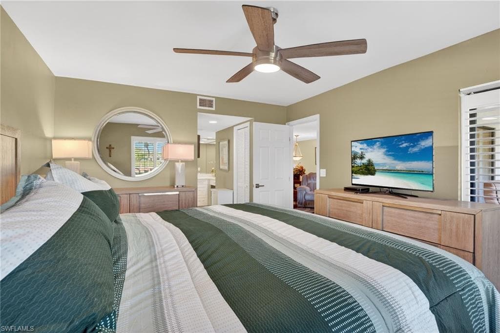 12191 Kelly Sands WAY 1504 photo 15 of 36