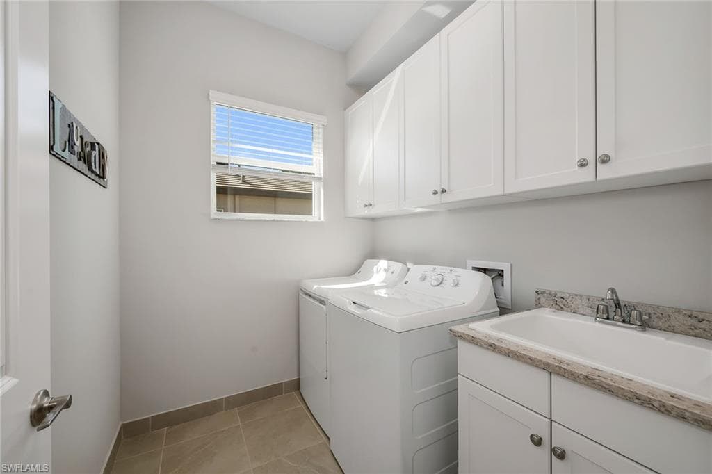 28616 Lobos CIR photo 17 of 41