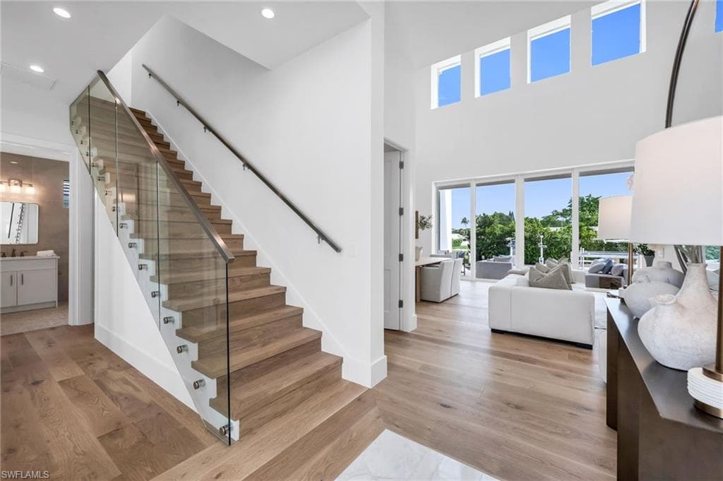 Foyer - View to 2nd Floor