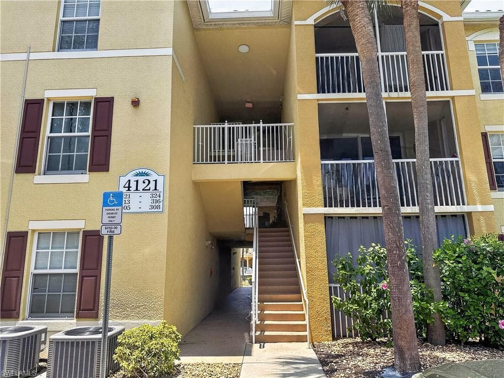 4121 Residence DR 323 photo 1 of 14