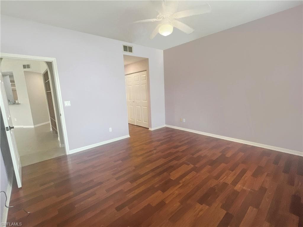 6560 Huntington Lakes CIR 104 photo 26 of 50