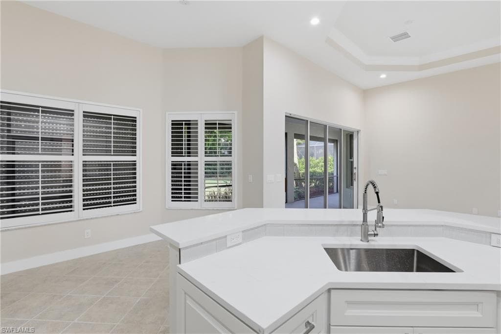16192 Coco Hammock WAY photo 17 of 45