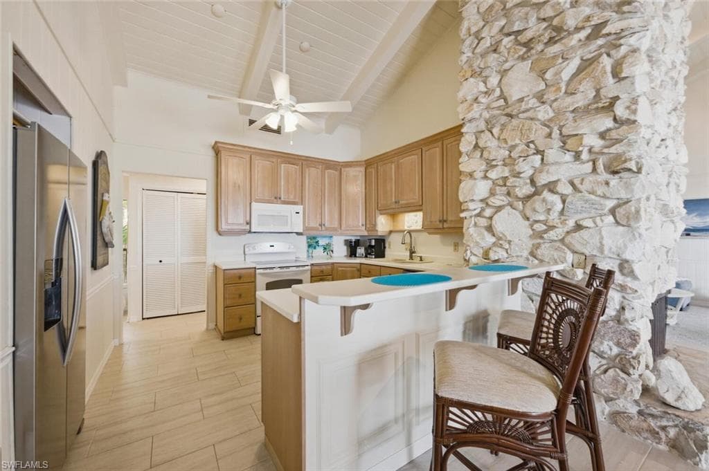15153 Captiva DR photo 14 of 38