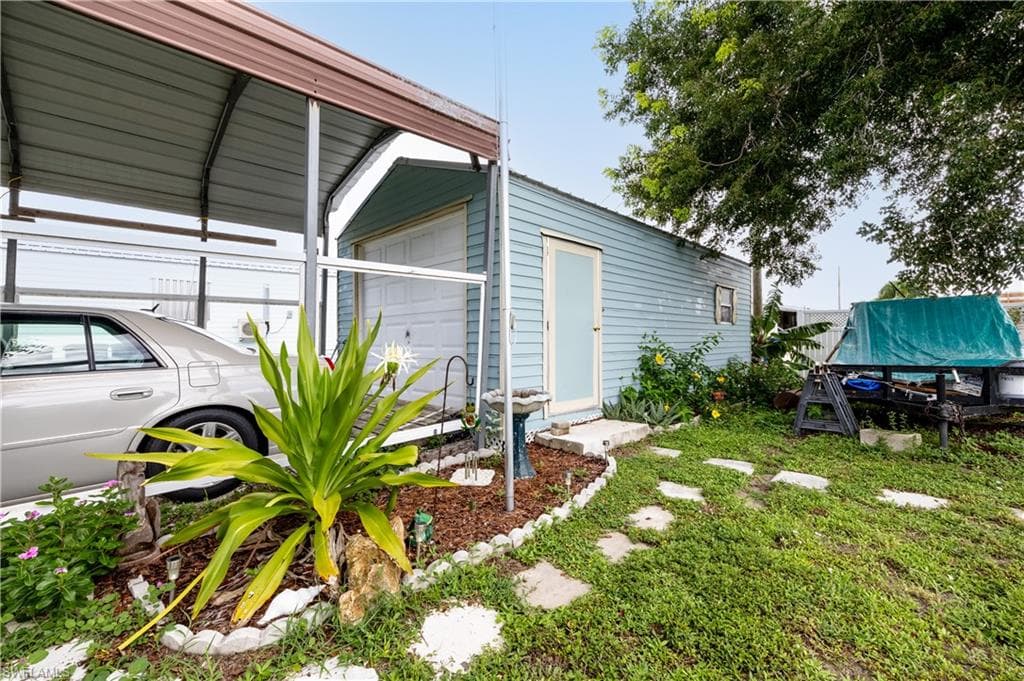 5008 Sandpiper DR photo 6 of 20