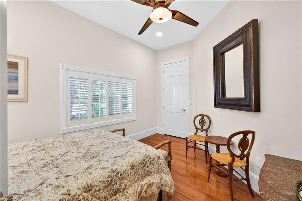 2878 Valencia WAY photo 26 of 50