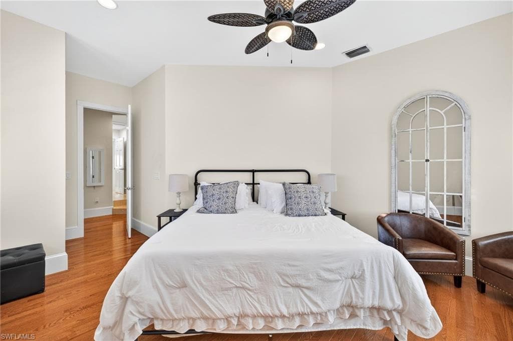 2878 Valencia WAY photo 25 of 50