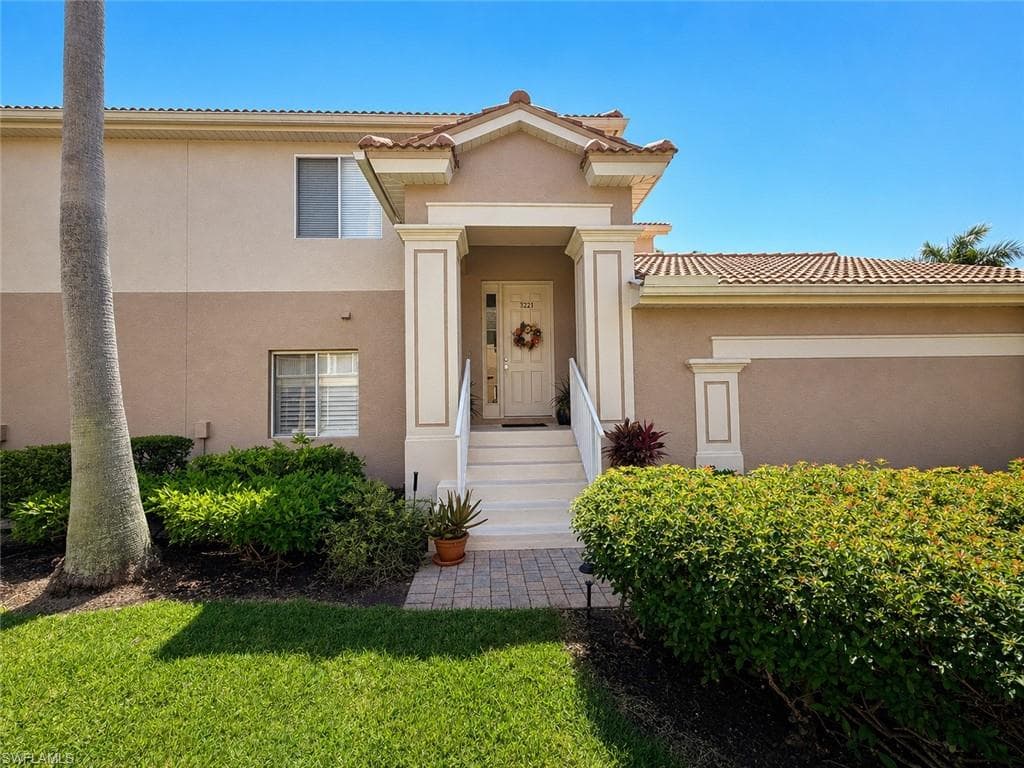 13881 Lake Mahogany BLVD 3221 photo 3 of 35