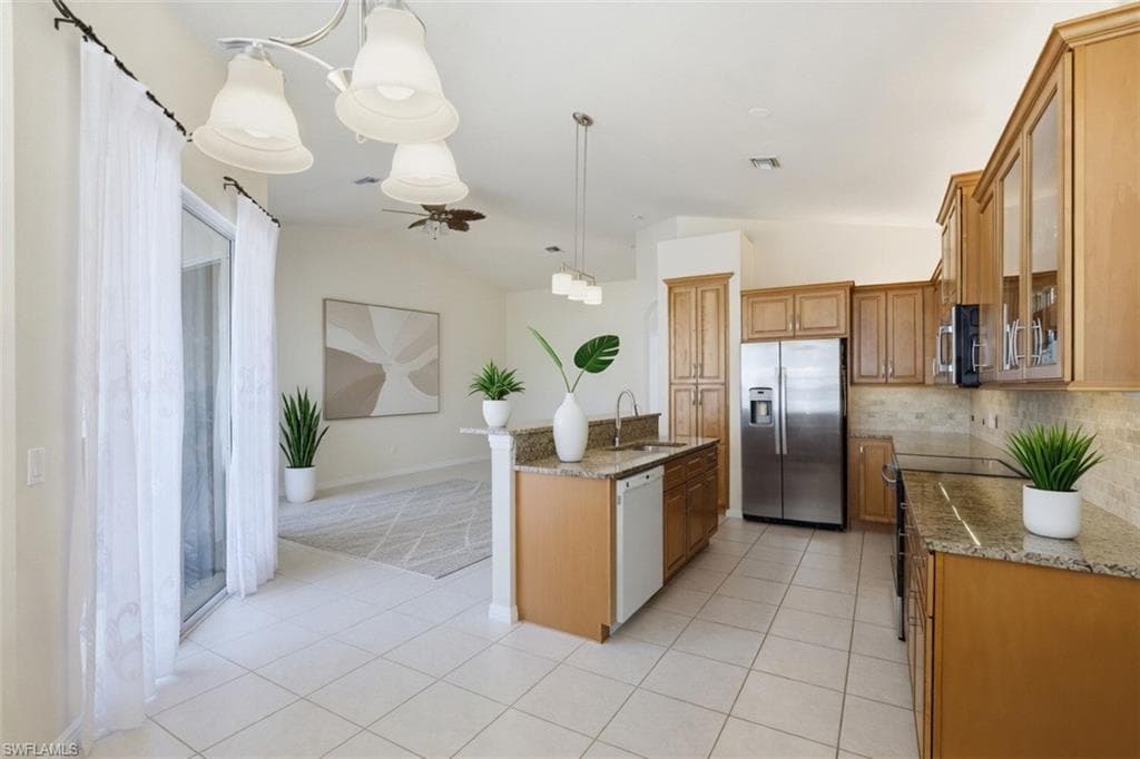 13881 Lake Mahogany BLVD 3221 photo 9 of 35