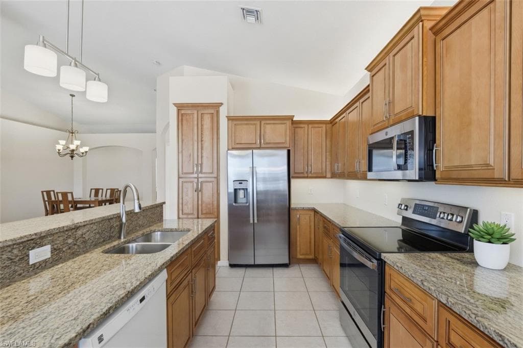 13881 Lake Mahogany BLVD 3221 photo 10 of 35