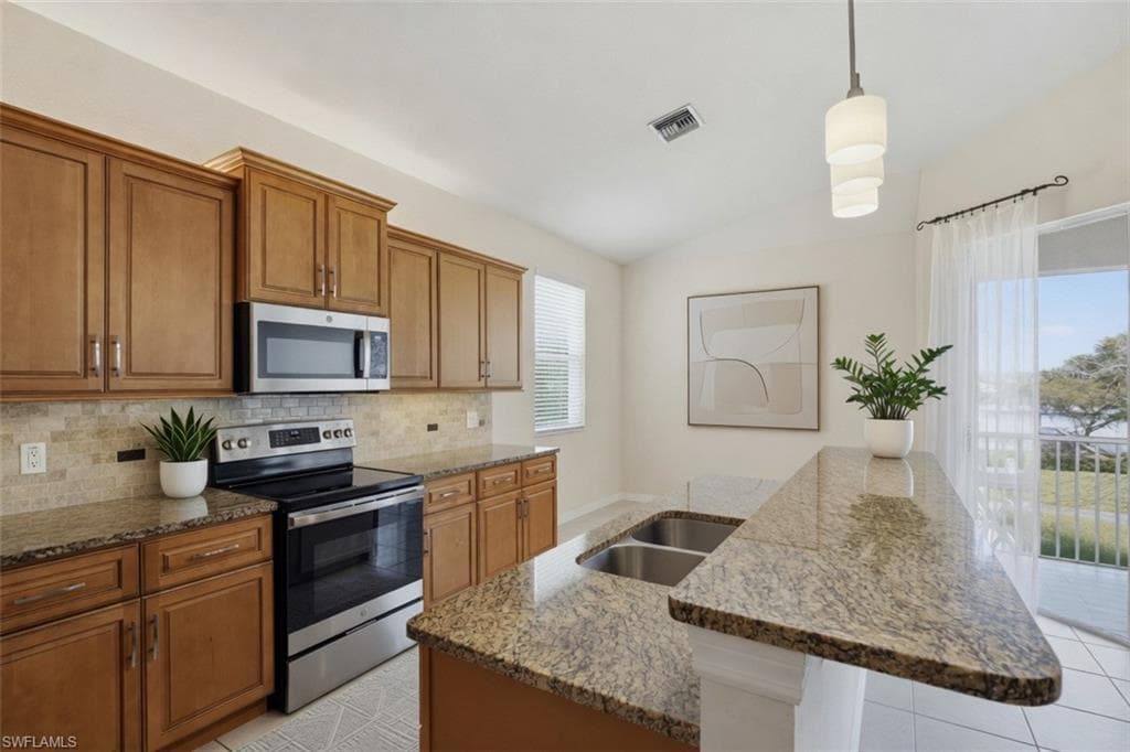 13881 Lake Mahogany BLVD 3221 photo 11 of 35