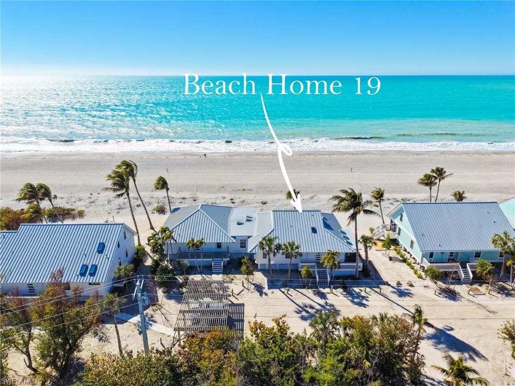 19 Beach Homes photo 2 of 48