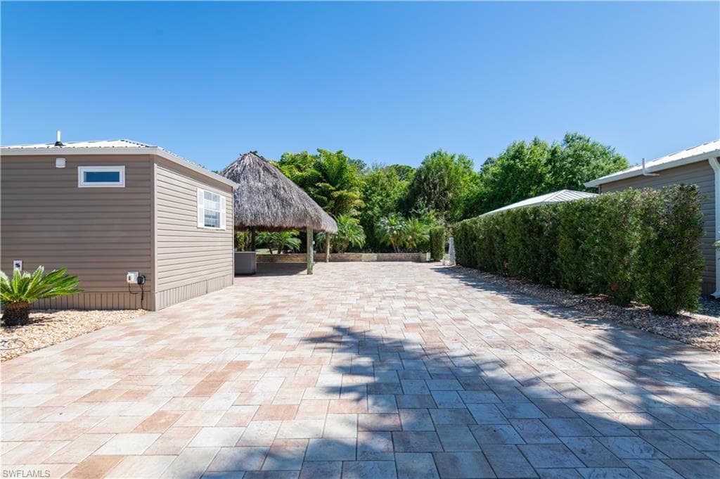 10267 Meadow Beauty TRL photo 2 of 30