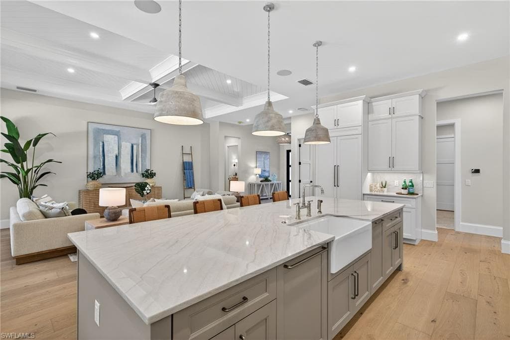766 95th AVE N photo 9 of 42