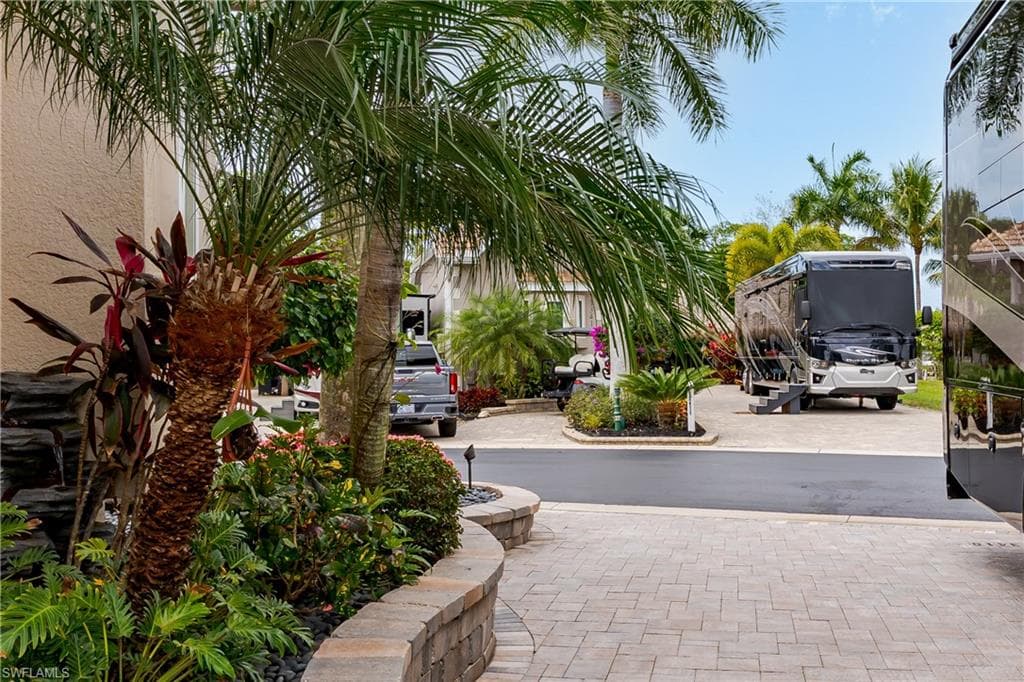 13410 Snook CIR photo 40 of 50