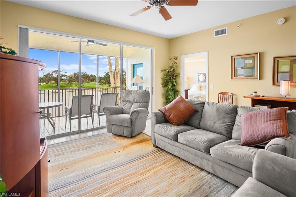 10720 Ravenna WAY 203 photo 18 of 47