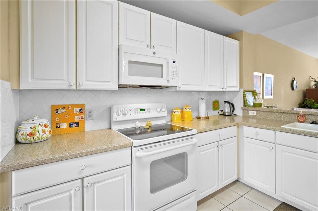 10720 Ravenna WAY 203 photo 4 of 47