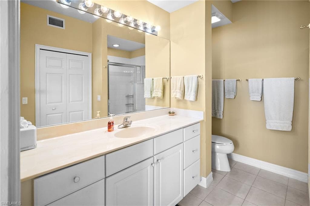 10720 Ravenna WAY 203 photo 23 of 47