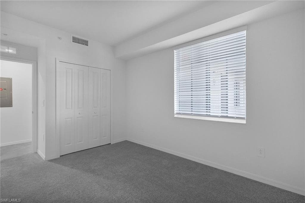15835 Green Acres AVE 3316 photo 17 of 22