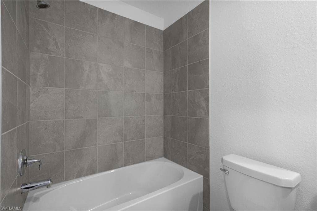 15835 Green Acres AVE 3316 photo 19 of 22