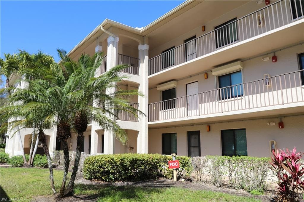 View of apartment building / complex