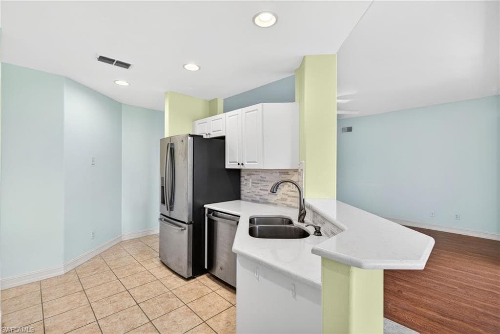 21301 Pelican Sound DR 102 photo 14 of 26