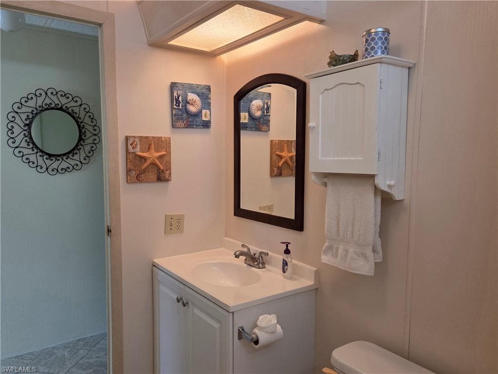 Hall bath