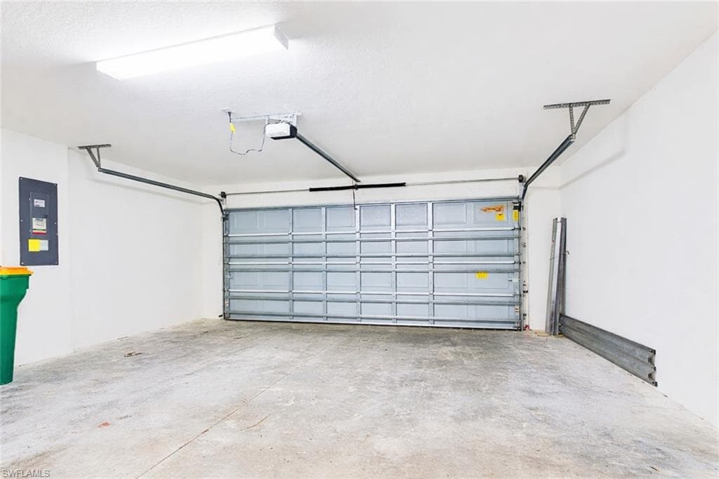 Spacious 2 Car Garage