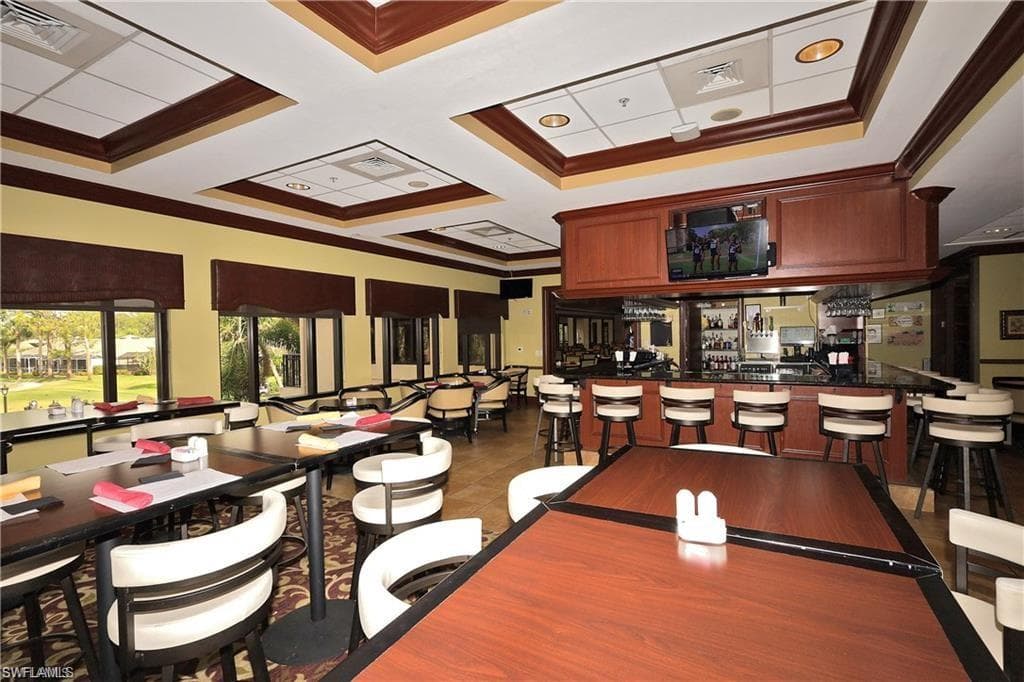 Community Bar
