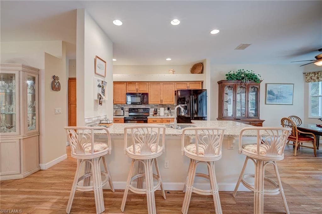 20865 Country Barn DR photo 4 of 34