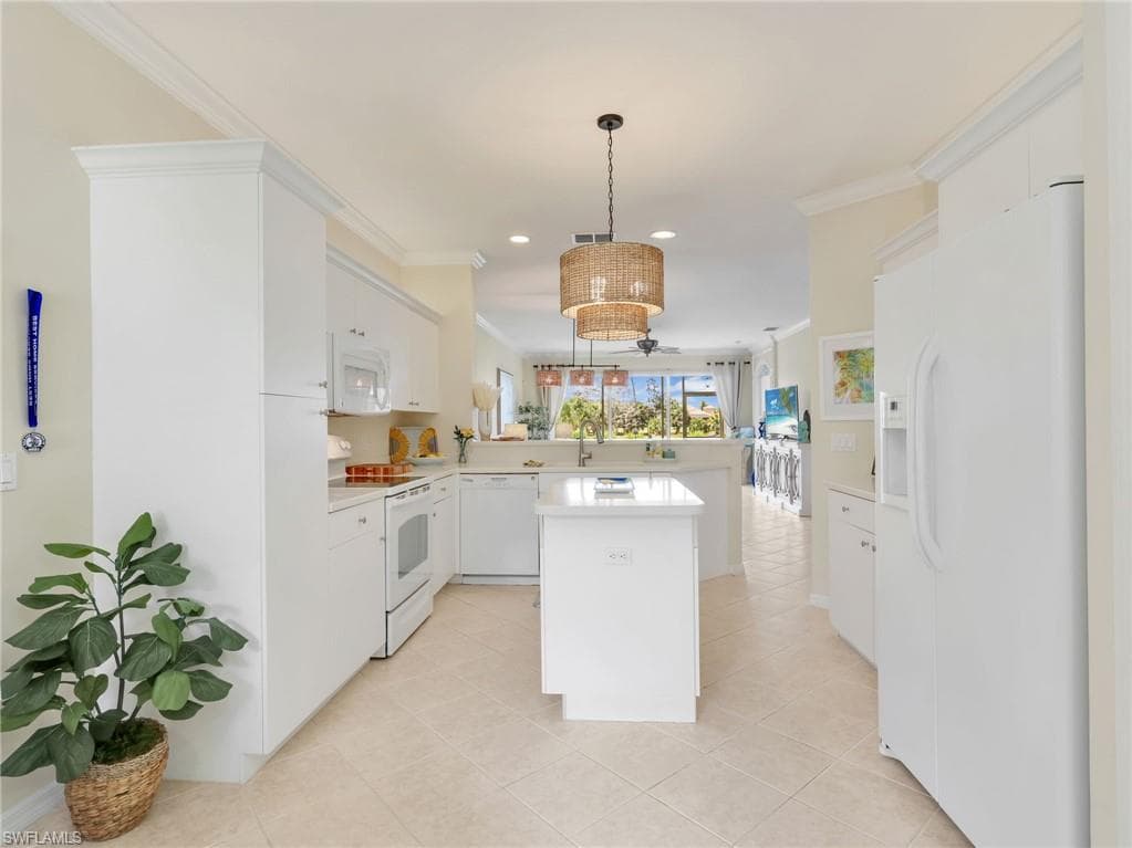 20060 Seagrove ST 1803 photo 13 of 37
