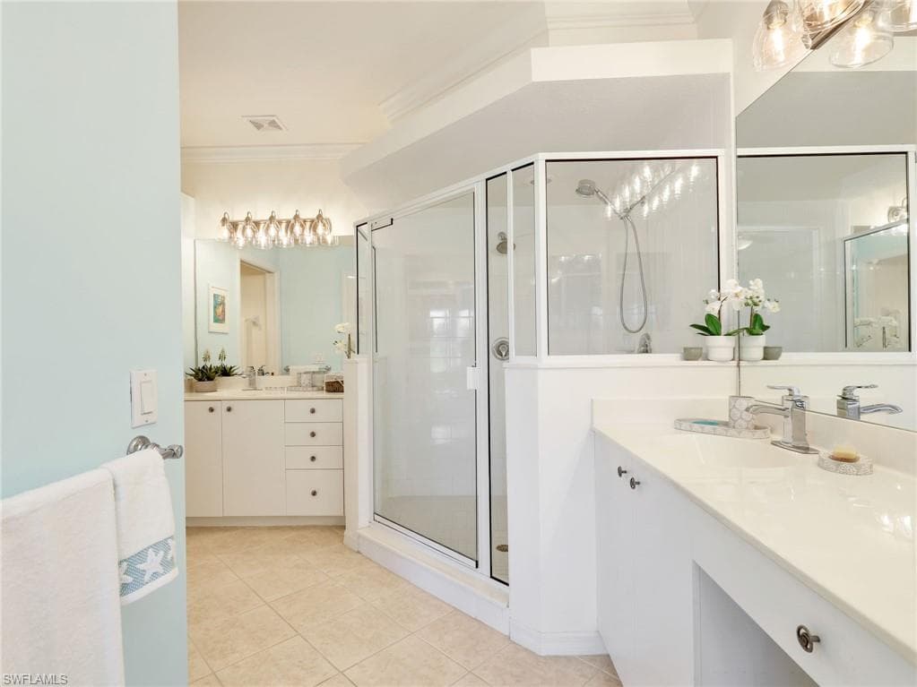 20060 Seagrove ST 1803 photo 22 of 37